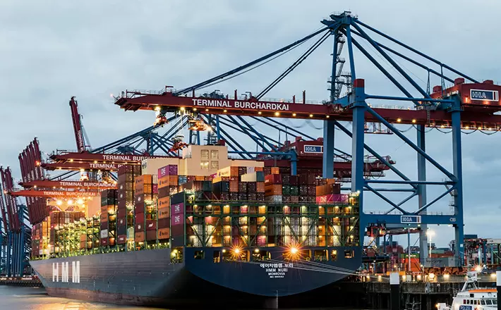 How Consolidated International Cargo Shipping Strengthens Supply Chain Control?